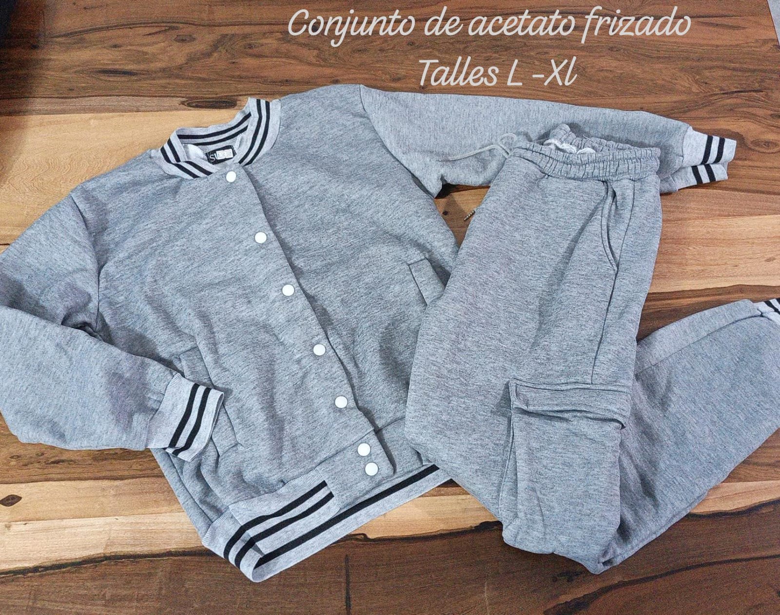 Conjunto Acetato Frizado